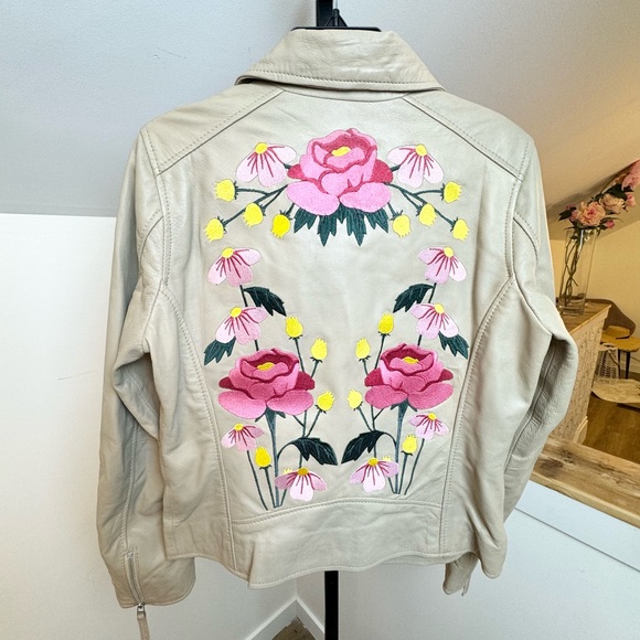 Mauritius Peonie Embroidered Leather Moto Jacket Size 9/10 - Picture 6 of 11